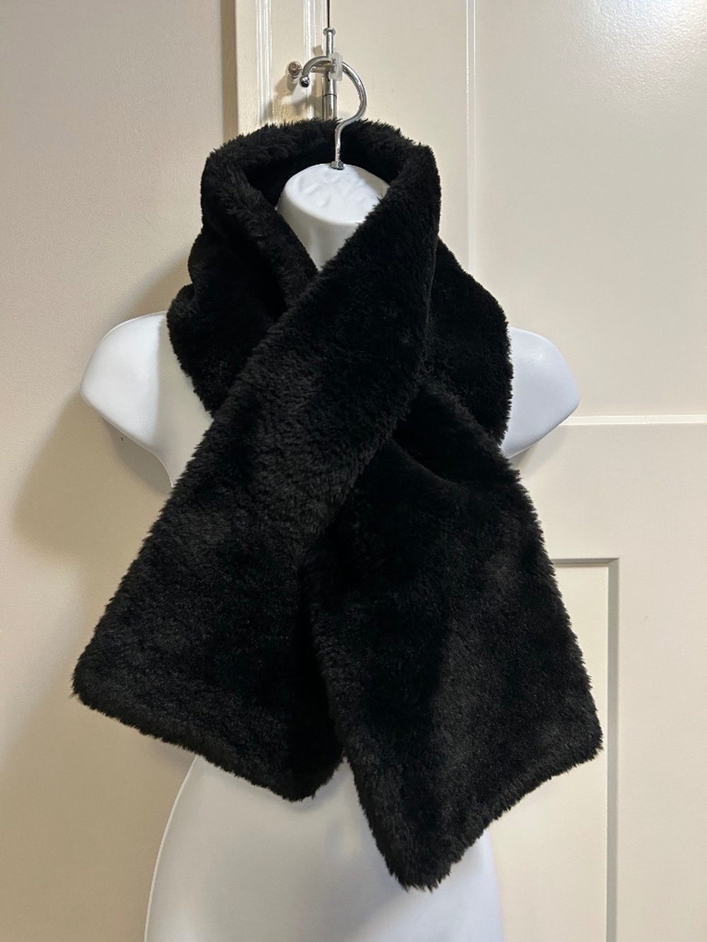 faux fur scarf